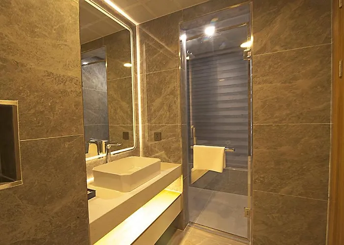 Elite Hotel Hạ Long